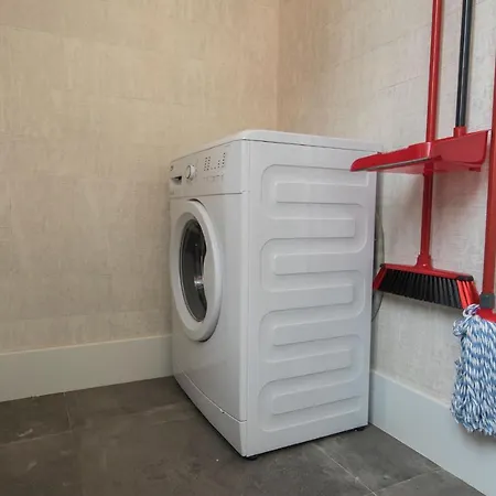 شقة Modern Flat Near Marques