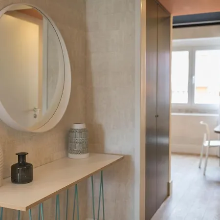 Modern Flat Near Marques * Lisboa